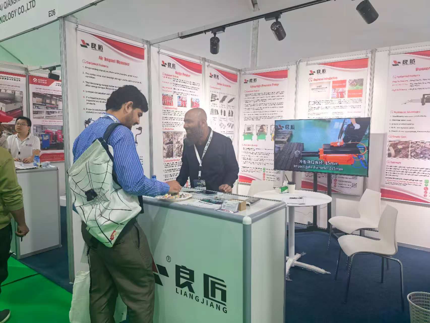 cda494d1359b6446f0c48a3ac832b5b9